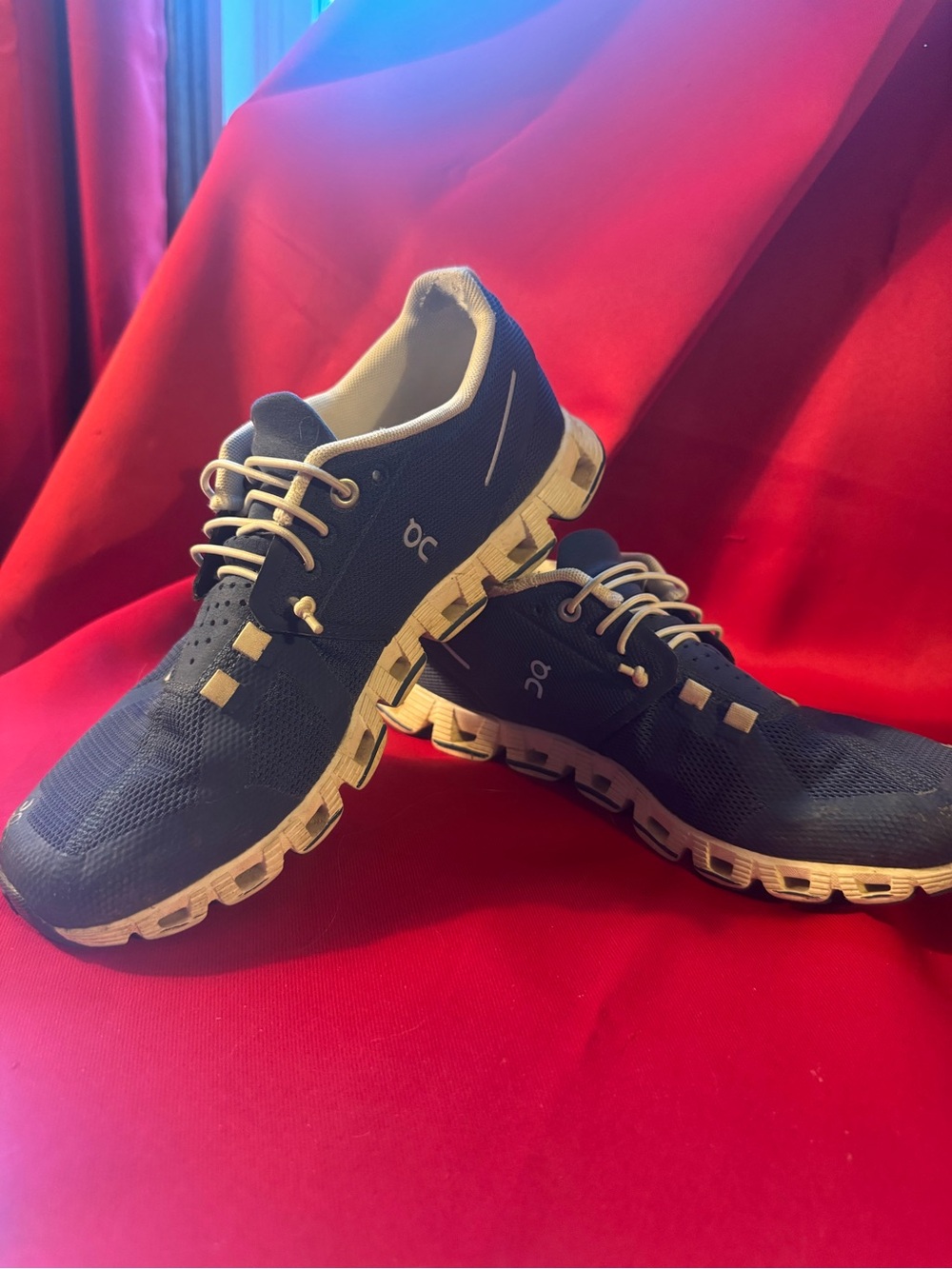 Women’s Blue Athletic Running Shoes with White Accents On Cloud